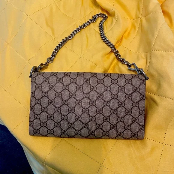 Gucci Dionysus Small Shoulder Bag - Picture 2 of 7